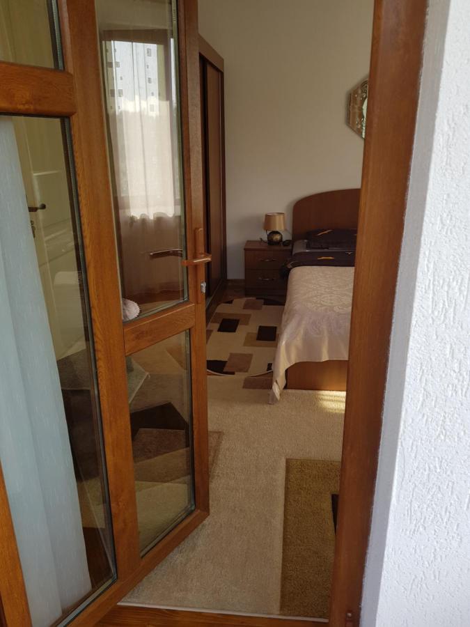Vila La Bunicu Polovragi Exteriér fotografie